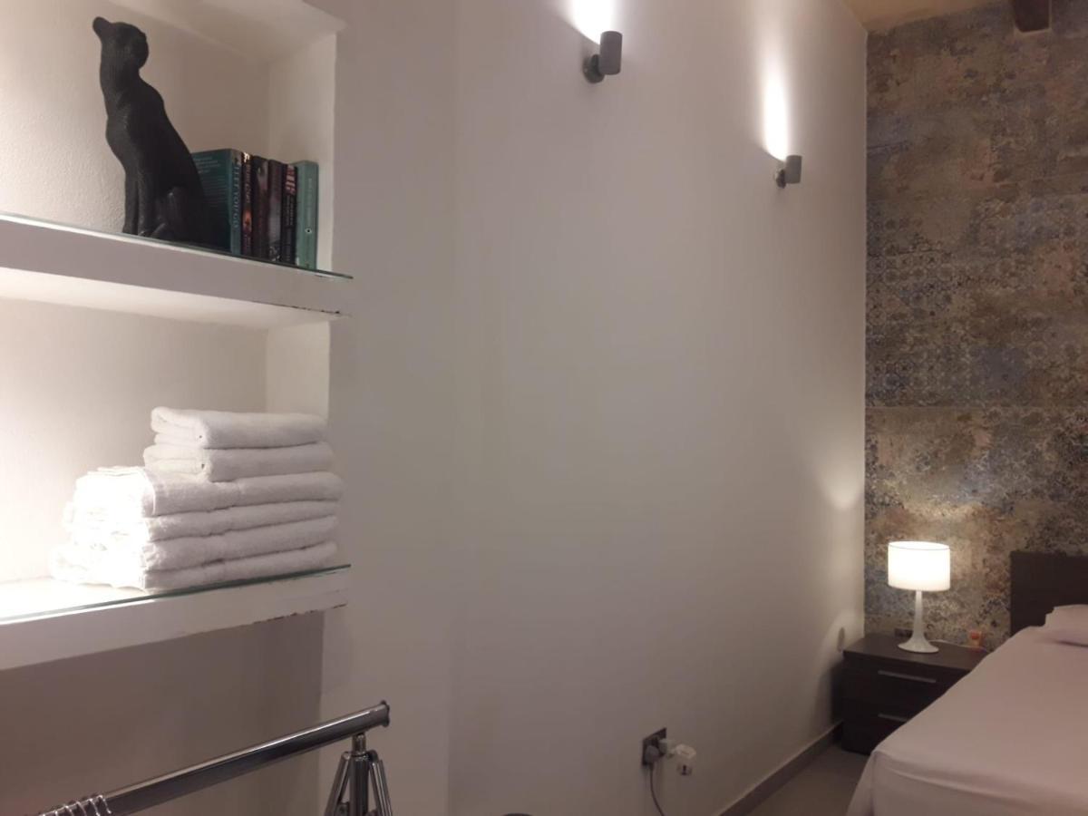 Valletta Most Central Studio Apartment 16Th-Century Building Exterior foto